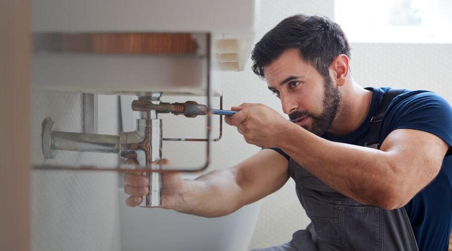 Cold water issue at sink in Laotto, IN